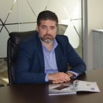 Ο επικεφαλής του τμήματος της κινητής της Samsung Electronics Hellas, Αρης Παρασκευόπουλος.