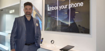 Άρης Παρασκευόπουλος, επικεφαλής του τμήματος κινητής τηλεφωνίας της Samsung Electronics Hellas